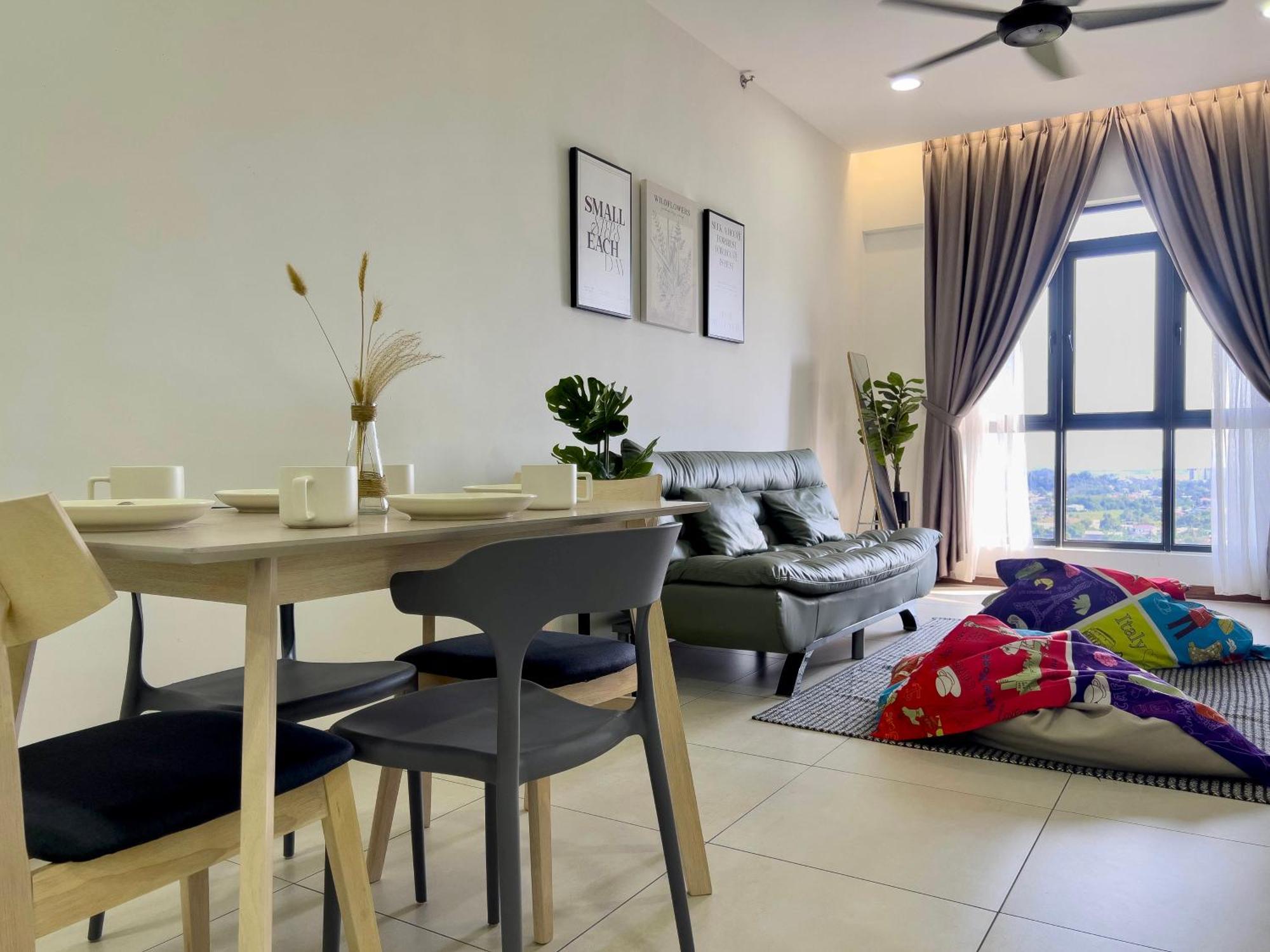 Hush Inn At K Avenue Кота Кинабалу Екстериор снимка