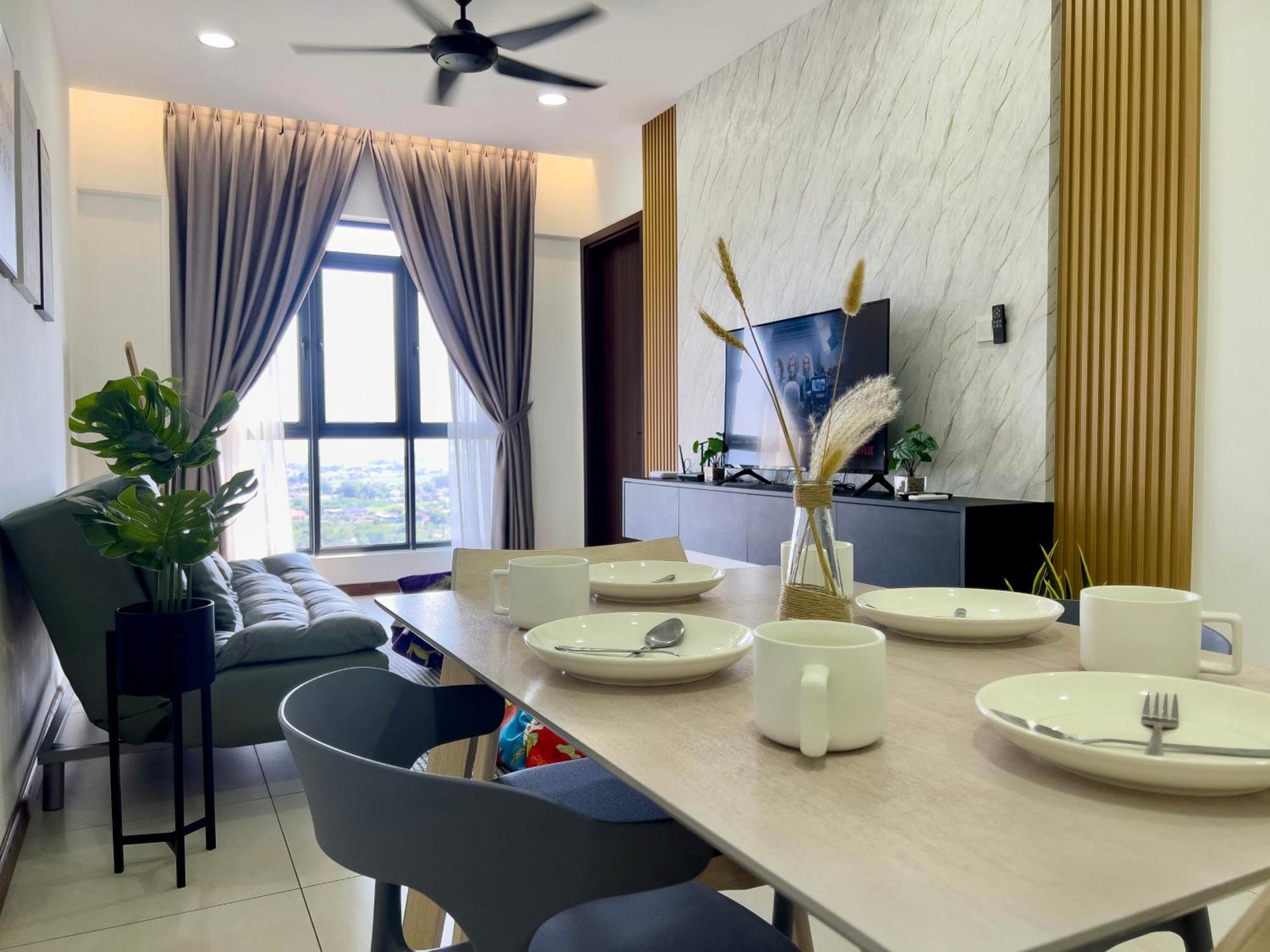 Hush Inn At K Avenue Кота Кинабалу Екстериор снимка