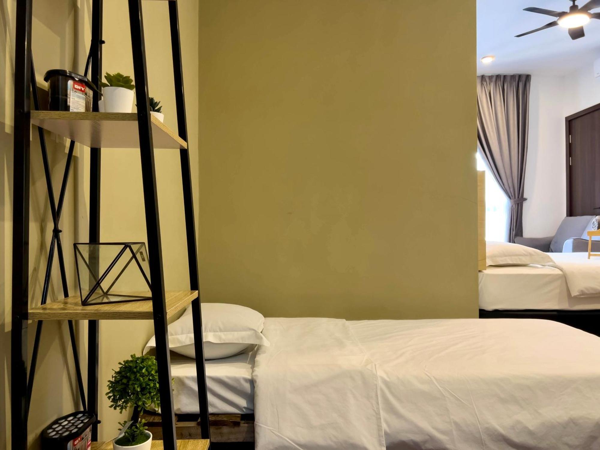 Hush Inn At K Avenue Кота Кинабалу Екстериор снимка