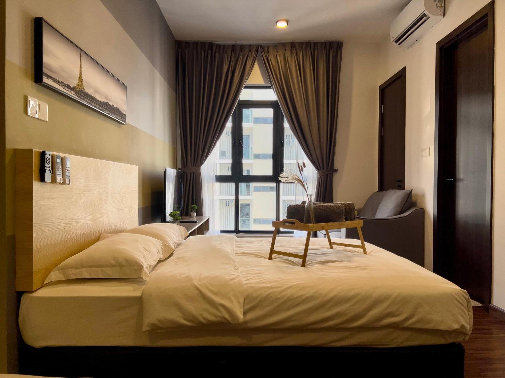 Hush Inn At K Avenue Кота Кинабалу Екстериор снимка
